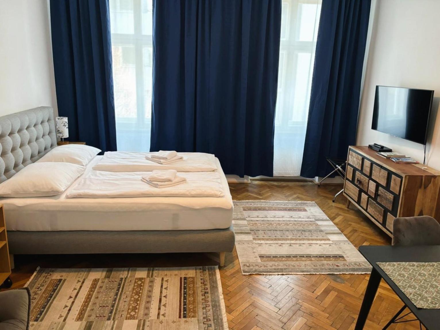 Casa Nostra - Schoene 3-Zimmerwohnung Am Augarten Виена Екстериор снимка